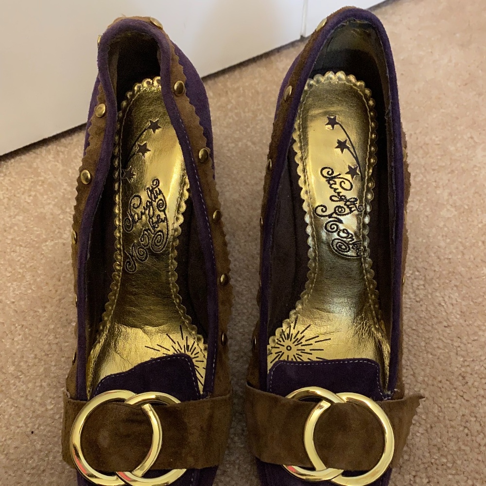 Naughty Monkey Pumps